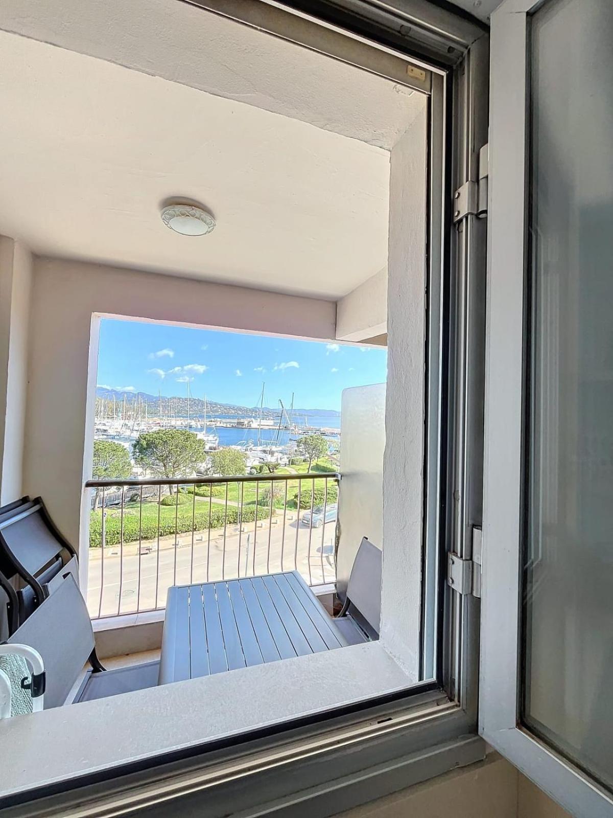 Pretty Cocoon With Harbour View Daire Porto-Vecchio  Dış mekan fotoğraf